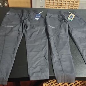 2 Brand new woman's scrub bottoms